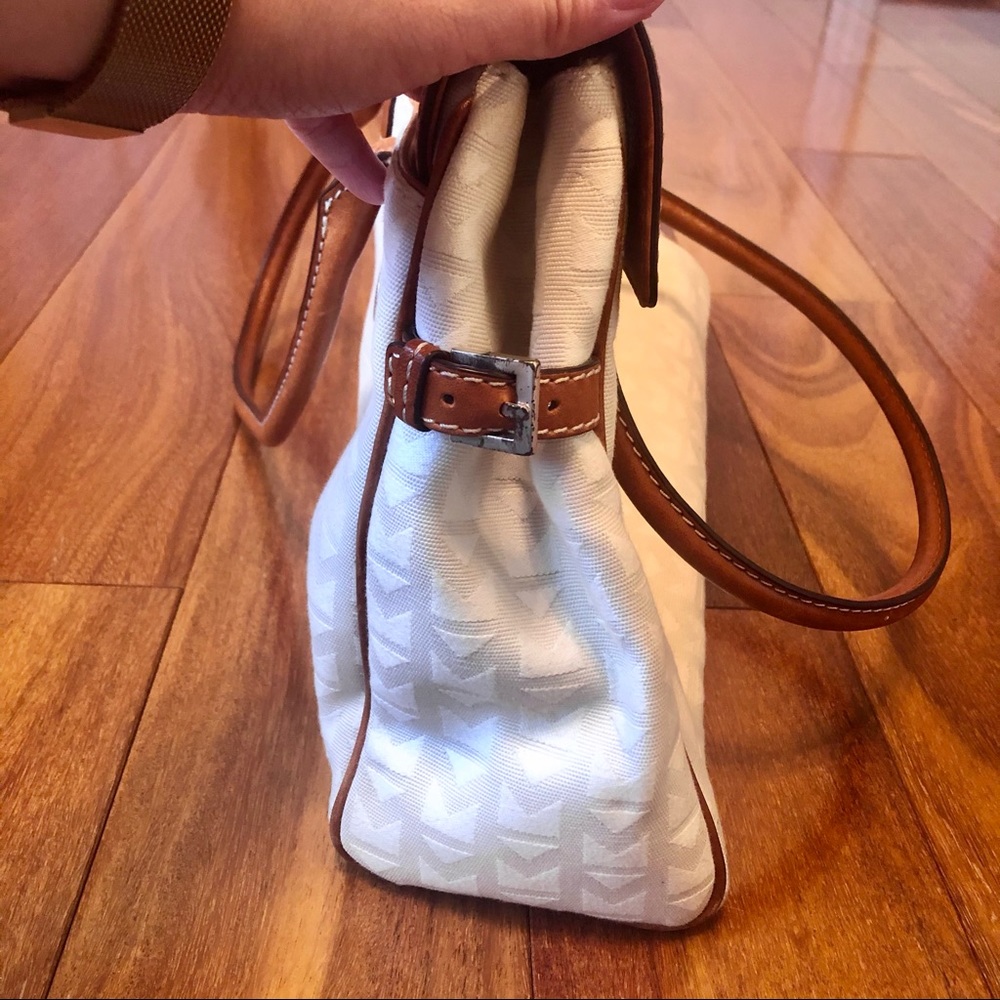 Michael Kors White and Brown Jacquard Satchel Signature Bag - Picture 4 of 10